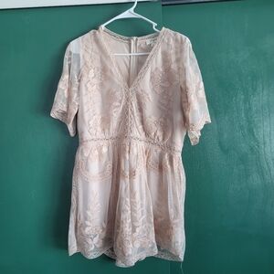 Umgee USA siz L Cream Short Lace Jumpsuit